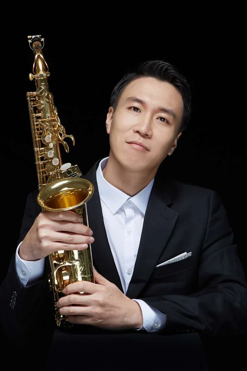 Seung Dong Lee の写真